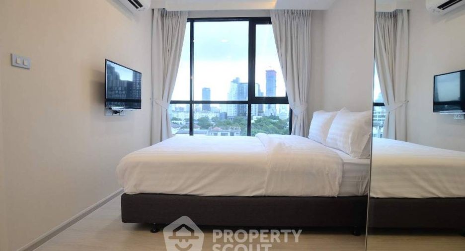 For sale 1 bed condo in Khlong Toei, Bangkok