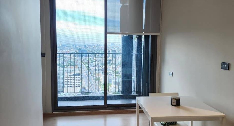 For rent and for sale 2 bedrooms condo in Thon Buri, Bangkok