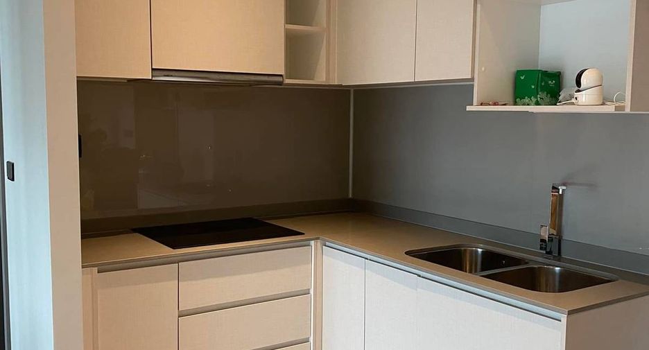 For rent and for sale 2 bedrooms condo in Thon Buri, Bangkok