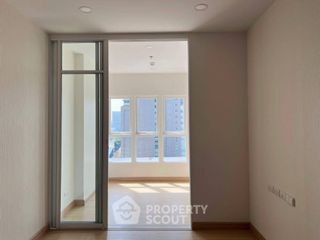 For sale 1 bed condo in Bang Kapi, Bangkok
