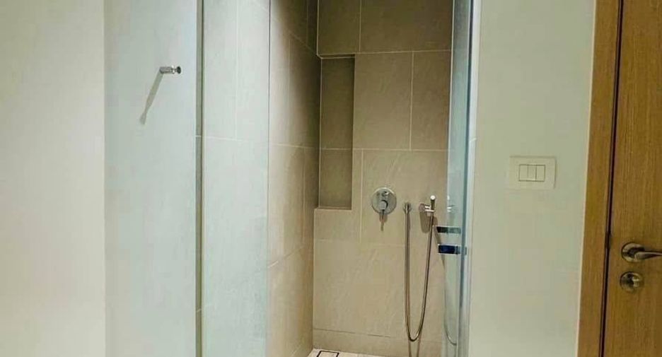 For sale 1 bed condo in Sathon, Bangkok