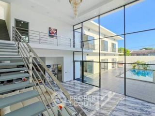À vendre 6 chambres villa à Bang Lamung, Chonburi