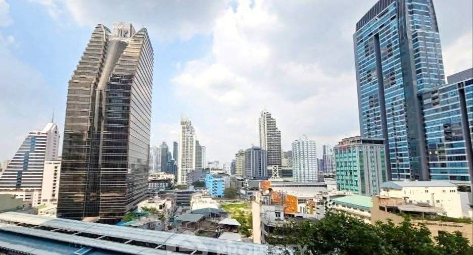 出售 2 卧室 公寓 在 Khlong Toei, 曼谷