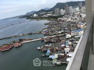 À vendre 2 chambres condo à Si Racha, Chonburi