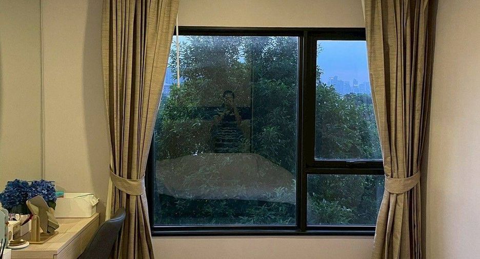 For sale 1 bed condo in Suan Luang, Bangkok