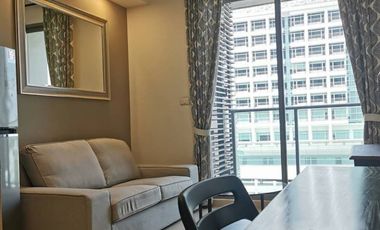 For rent and for sale 1 bed condo in Khlong Toei, Bangkok