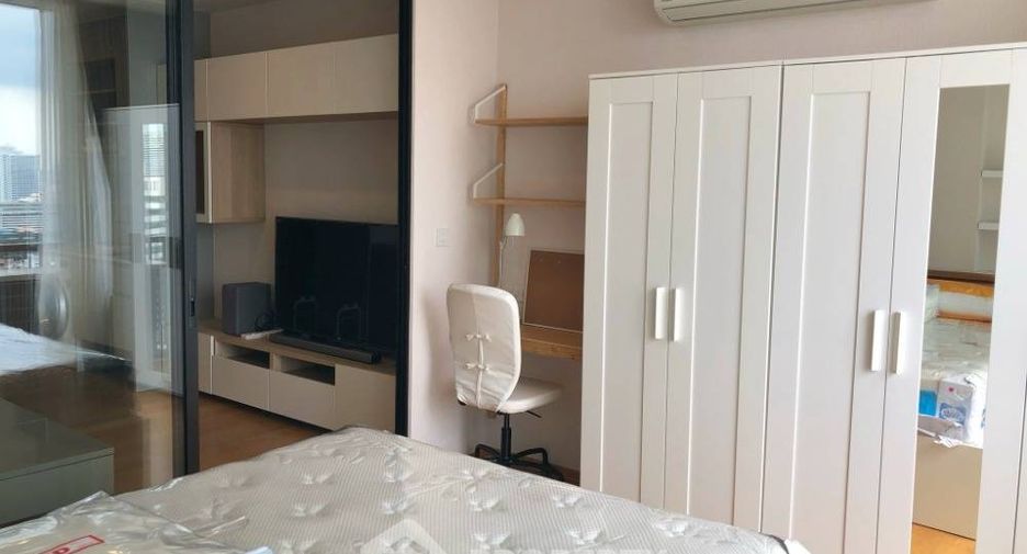Продажа 1 кровать кондо в Сатхон, Бангкок