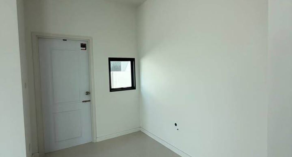 For sale 4 bedrooms house in Mueang Chon Buri, Chonburi