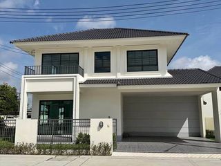 出售 4 卧室 独立屋 在 Mueang Chon Buri, Chon Buri