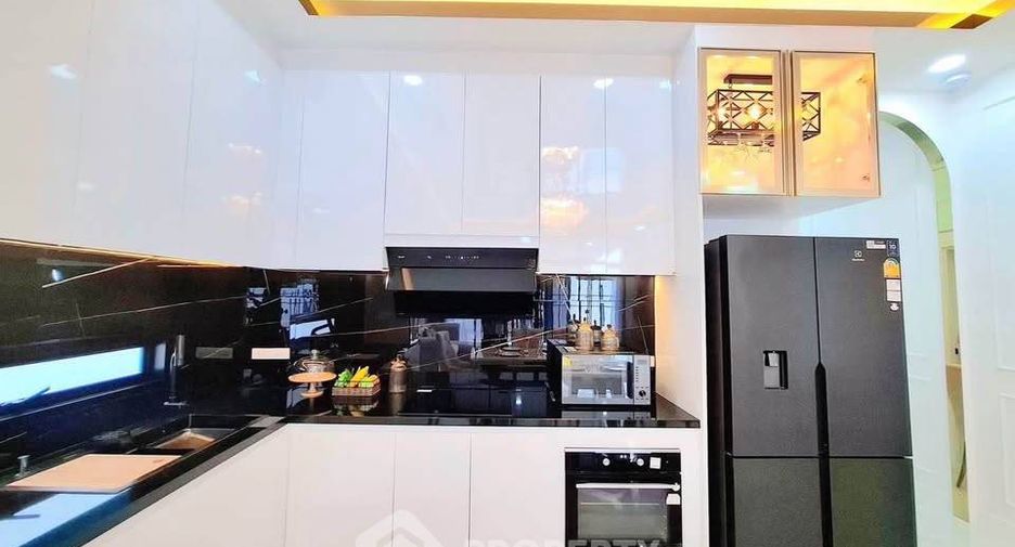 À vendre 3 chambres maison à North Pattaya, Pattaya