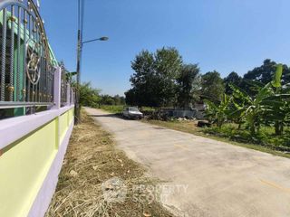 出售 4 卧室 独立屋 在 Si Racha, Chon Buri