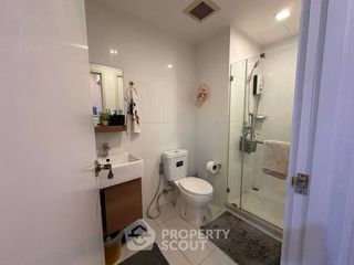 For sale 2 bedrooms condo in Yan Nawa, Bangkok