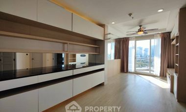 ขาย 2 ห้องนอน คอนโด ใน ห้วยขวาง, กรุงเทพฯ