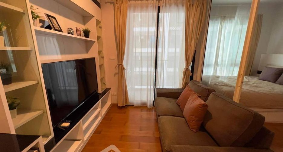 For sale 1 bed condo in Phaya Thai, Bangkok