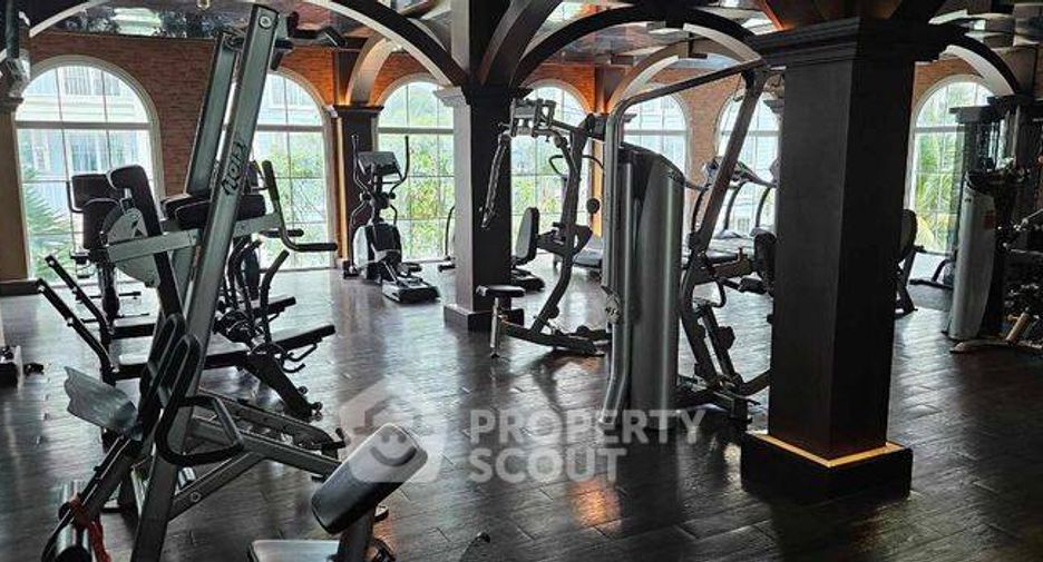 For sale 1 bed condo in Sattahip, Chonburi