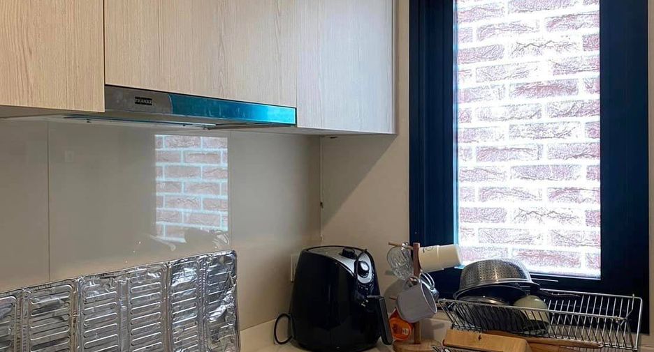 For sale 2 bedrooms condo in Watthana, Bangkok