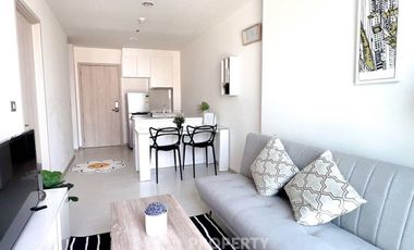 For sale 1 bed condo in Khlong Toei, Bangkok