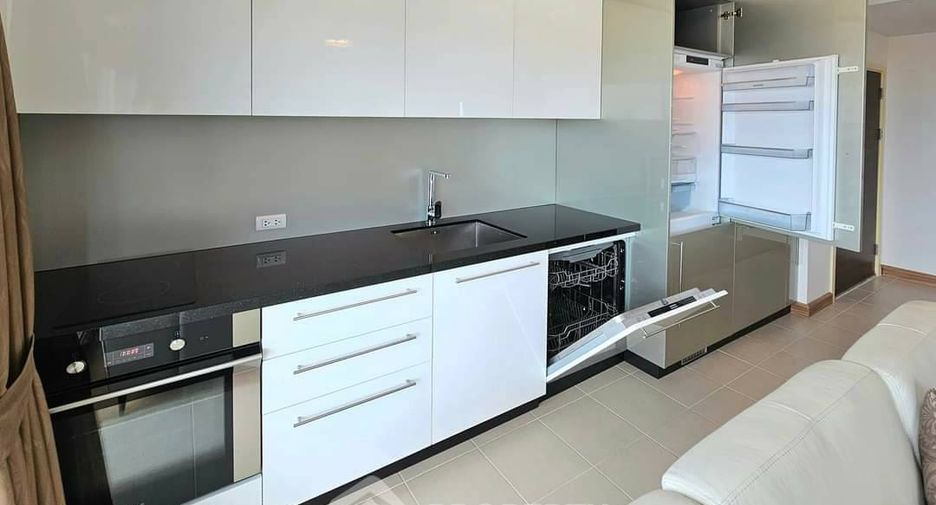 For sale 2 bedrooms condo in Jomtien, Pattaya