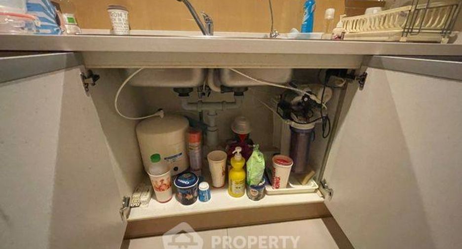 For sale 2 bedrooms condo in Ratchathewi, Bangkok