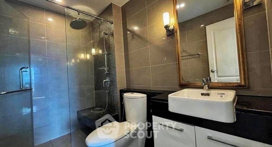 For sale 1 bed condo in Huai Khwang, Bangkok