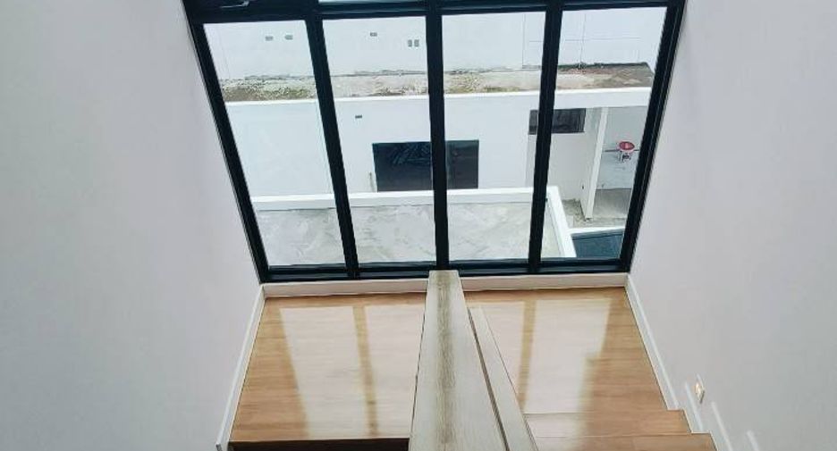 Haus zum Kauf mit 3 Zimmer in Suan Luang, Bangkok