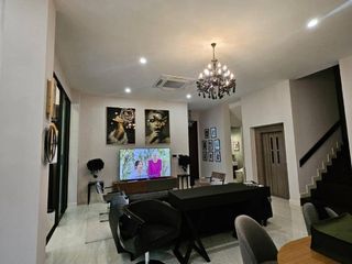 For sale 5 bedrooms house in Bueng Kum, Bangkok