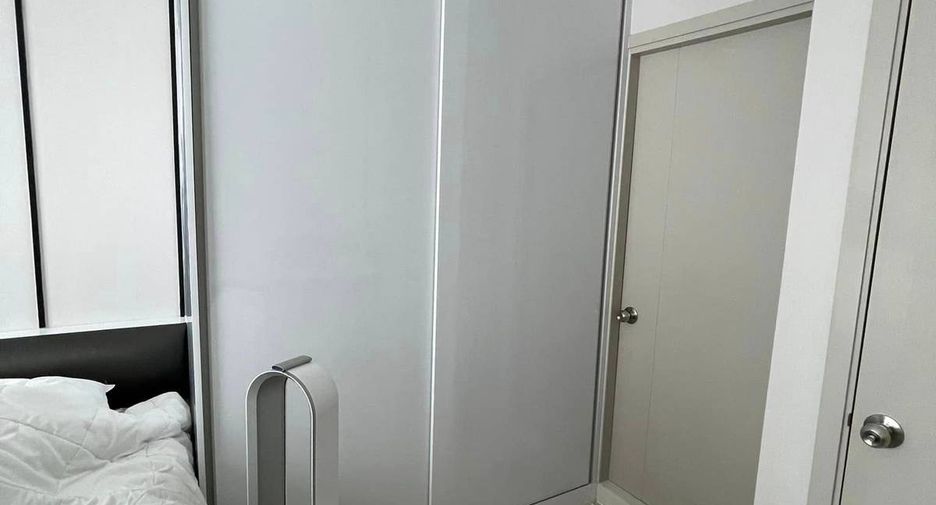 For sale 1 bed condo in Khlong Toei, Bangkok