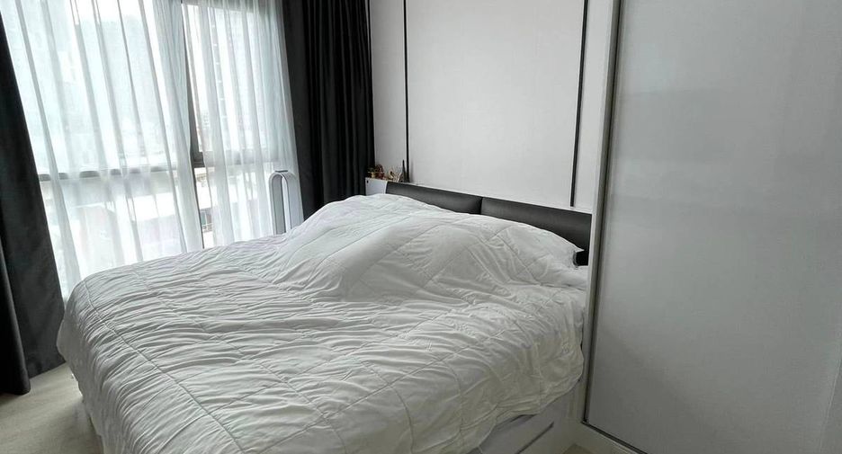 For sale 1 bed condo in Khlong Toei, Bangkok