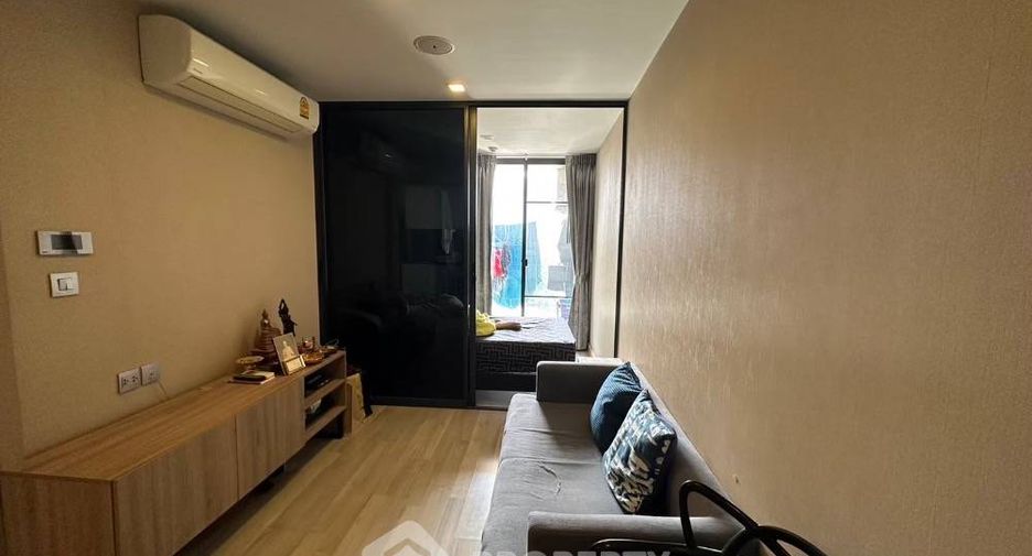 For sale 2 bedrooms condo in Chatuchak, Bangkok