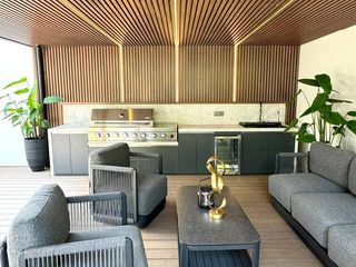 For sale 4 bedrooms villa in Bang Lamung, Chonburi