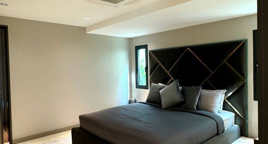 For sale 4 bedrooms villa in North Pattaya, Pattaya