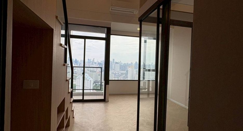 出售 1 卧室 公寓 在 Huai Khwang, 曼谷