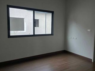 For sale 4 bedrooms house in Bang Phli, Samut Prakan