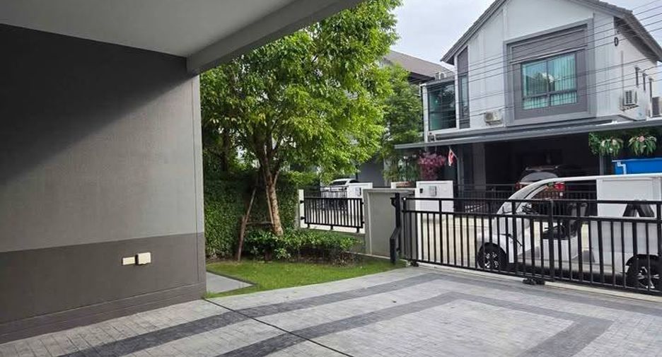 À vendre 4 chambres maison à Bang Phli, Samut Prakan