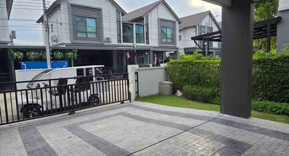 À vendre 4 chambres maison à Bang Phli, Samut Prakan