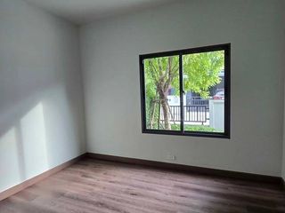 For sale 4 bedrooms house in Bang Phli, Samut Prakan