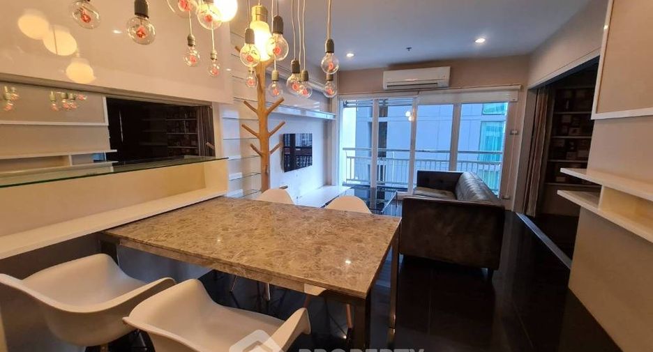 For sale 2 bedrooms condo in Watthana, Bangkok