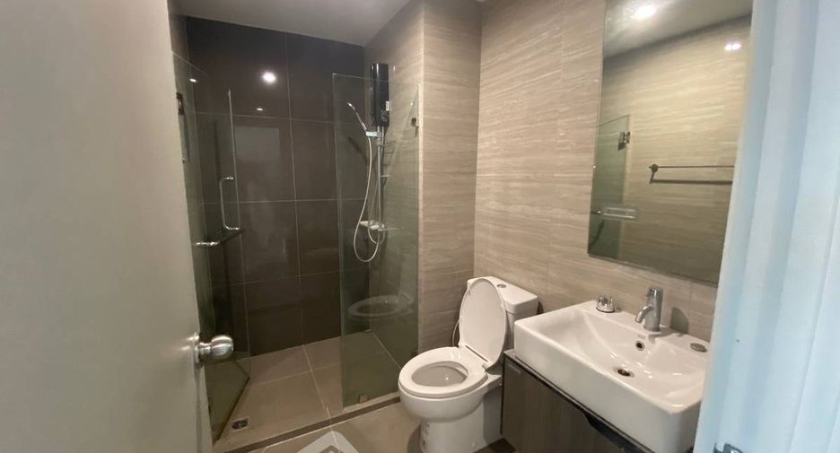 For sale 1 bed condo in Bang Phlat, Bangkok