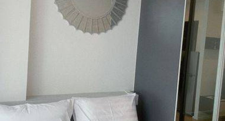 For sale 1 bed condo in Si Racha, Chonburi