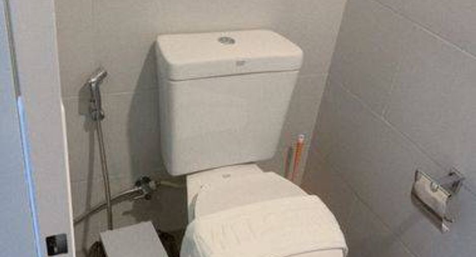 For sale 1 bed condo in Si Racha, Chonburi