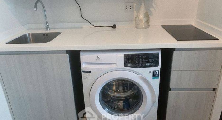 For sale 1 bed condo in Si Racha, Chonburi