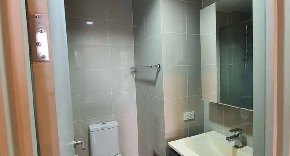 For sale 1 bed condo in Khlong San, Bangkok