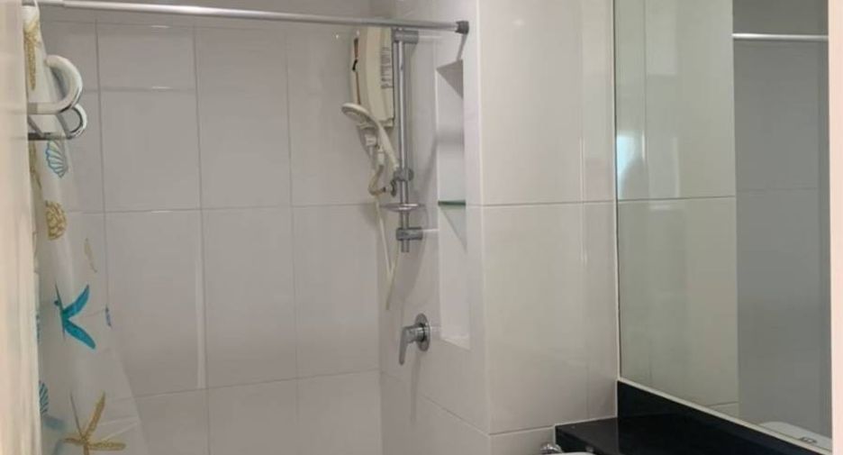 For sale 1 bed condo in Thon Buri, Bangkok