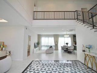 ให้เช่า และ ขาย 5 ห้องนอน บ้านเดี่ยว ใน บางพลี, สมุทรปราการ
