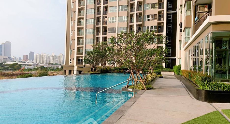 For sale 1 bed condo in Huai Khwang, Bangkok