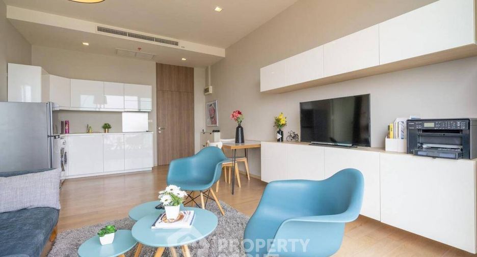 For sale 1 bed condo in Khlong Toei, Bangkok