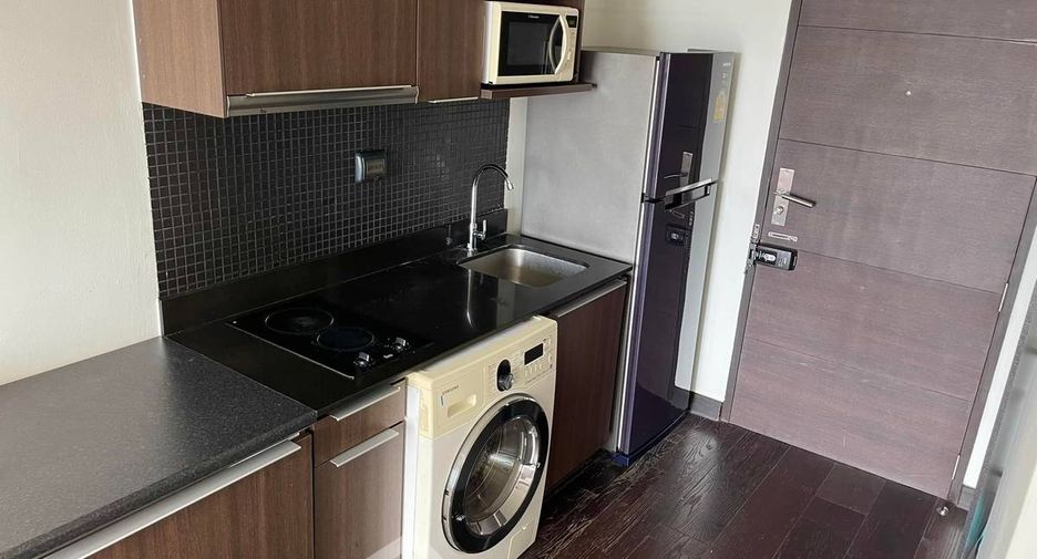 For sale 1 bed condo in Ratchathewi, Bangkok