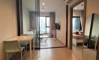 Condo en venta de 1 habitaciones en Huai Khwang, Bangkok
