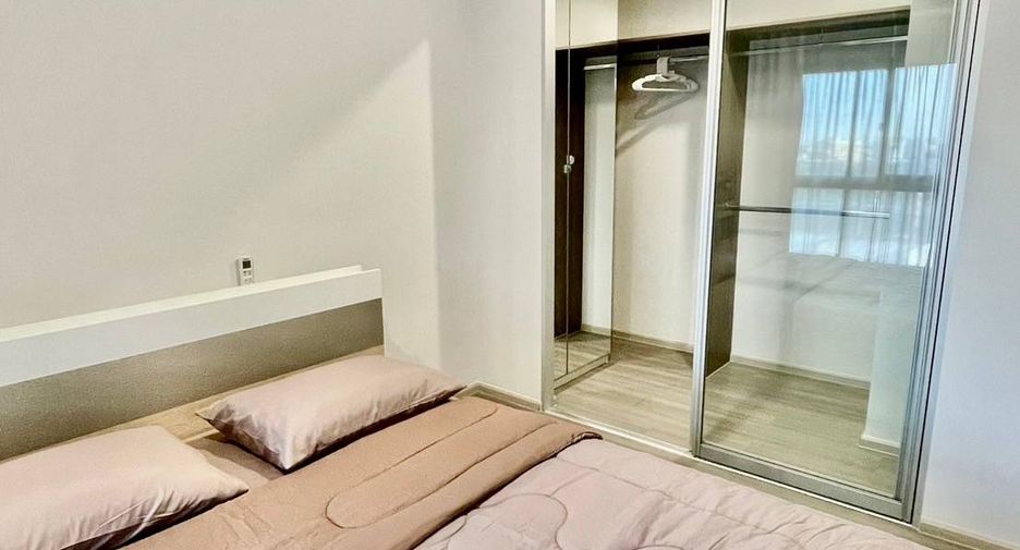 For sale 2 bedrooms condo in Bang Phlat, Bangkok