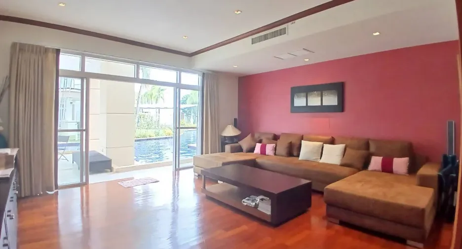 For sale 2 bedrooms condo in Cha Am, Phetchaburi